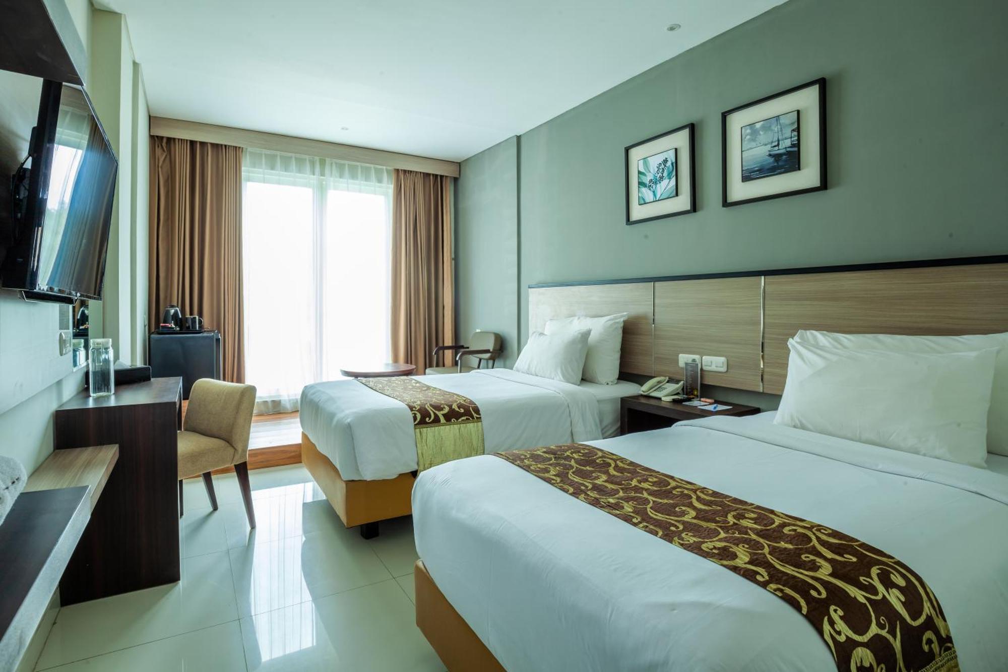 Montana Premier Senggigi Hotel Exterior foto